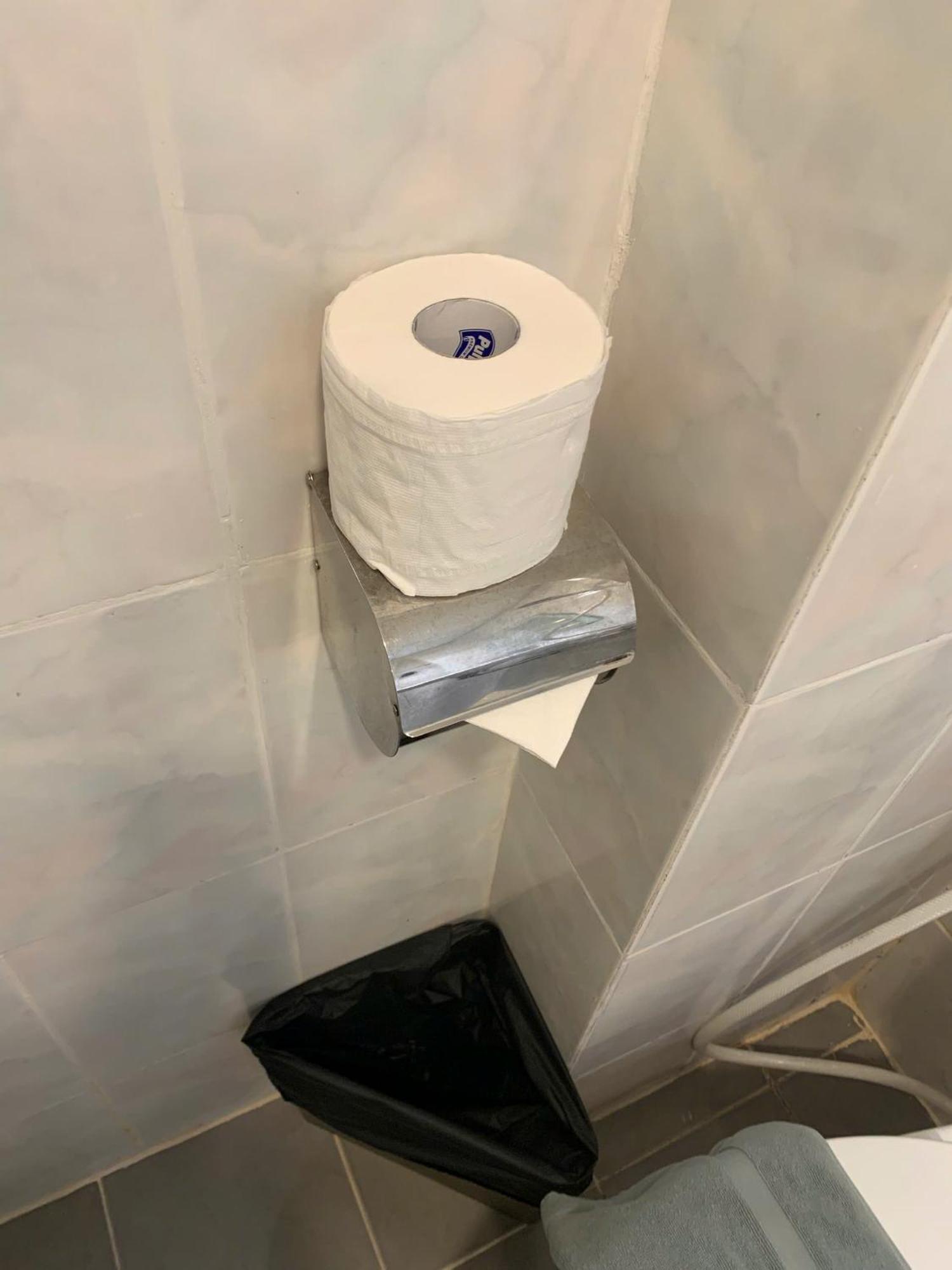 Ben Thanh Luxury Khách sạn *